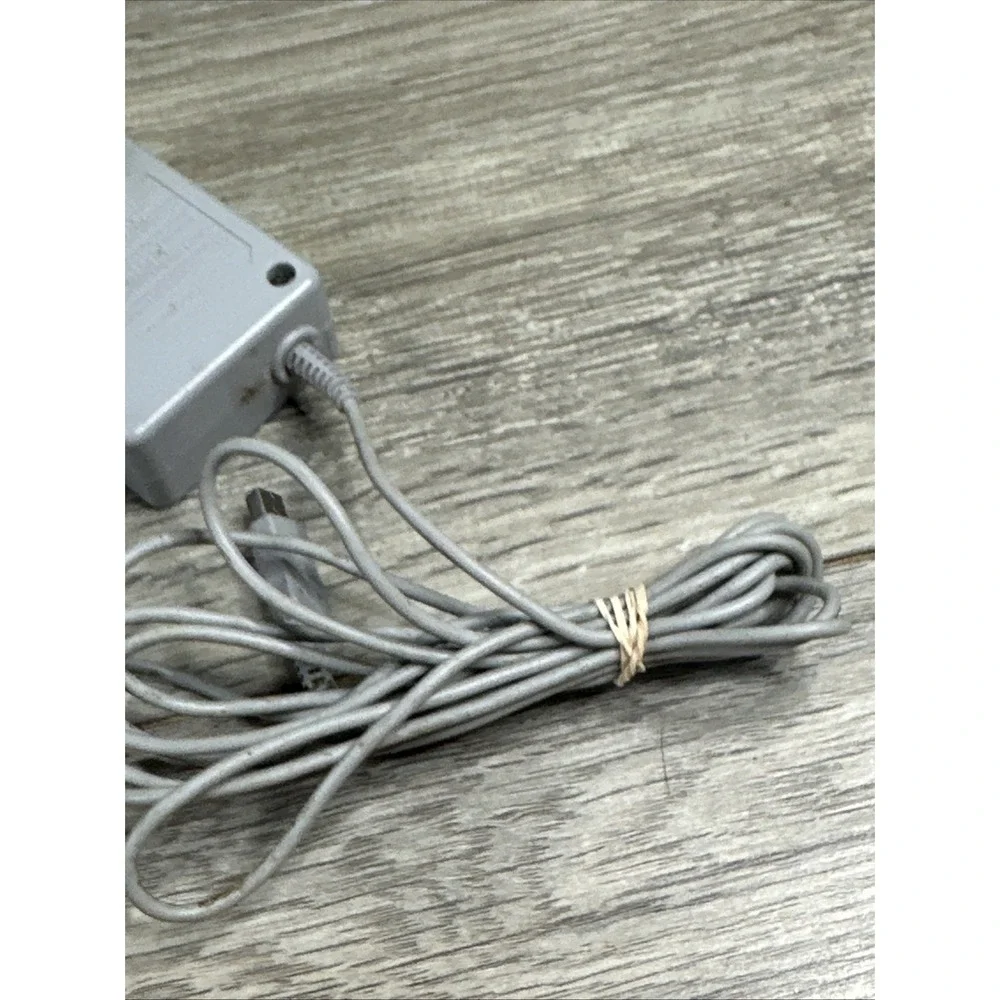 Official Nintendo OEM Wall Charger AC Adapter New Nintendo‎ 3DS, 3DS, XL, 2DS